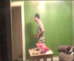 Roomate Dancing to Korean Pop Funny Video