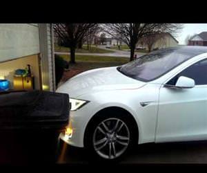 tesla self parks in garage Funny Video
