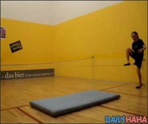 Wire balancer Flip Video